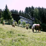 Garni Gaestehaus Karin
