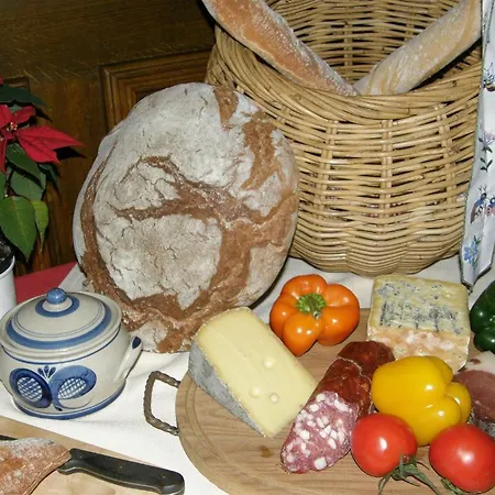 Garni Gaestehaus Karin فندق